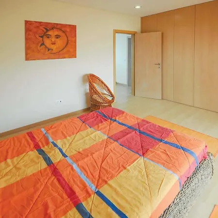 Marinhas Sleeps 10 Air Con Wifi فيلة Marinhas (Braga)
