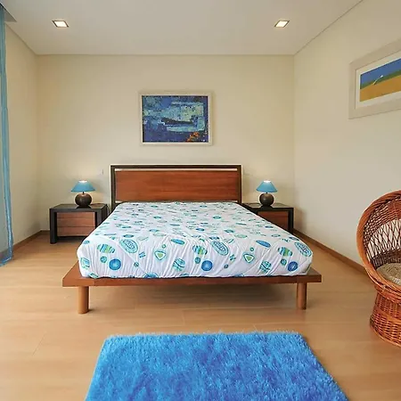 فيلة Marinhas Sleeps 10 Air Con Wifi