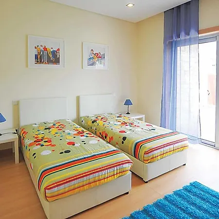 Marinhas Sleeps 10 Air Con Wifi * Marinhas (Braga)